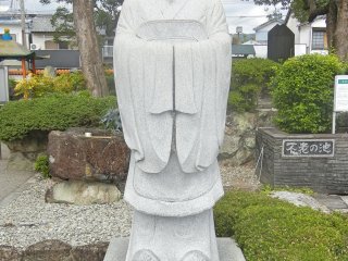 Statue of Master Jofuku