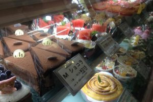 Magical, Okazaki's magical cake shop since 1986!