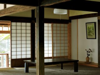 The peaceful calm of the first floor tatami space