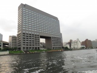 There are many Japanese firms located along the banks of Sumida river. This one has a unique architectural design.