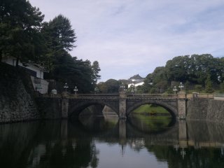 Fushimi Yagura and Nijubashi Bridge.