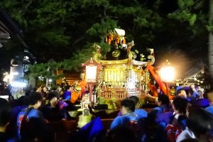 Parade of the mikoshi near Juzo Shrine