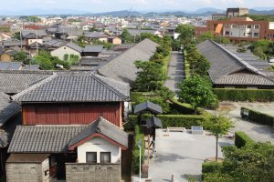 Samurai houses in central Matsusaka, as seen from the castle ruins