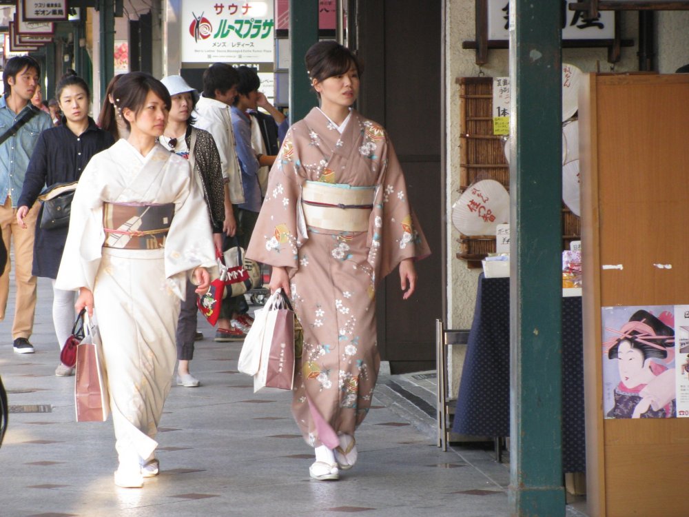 Kyoto is the best city to wear kimono!