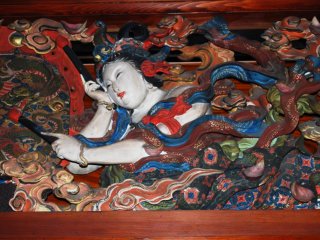 Frescos at Eirinji Temple in Niigata show some beauties