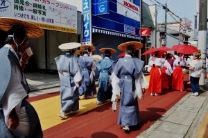 This procession, starting at 9am, departs from Tokei Jinja shrine and leads to Egawa Port.