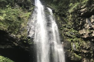 Ryuzuga waterfall 