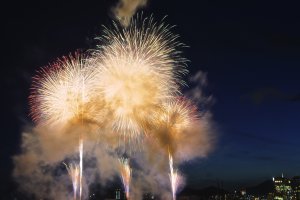 Fireworks at Minato Kobe Fireworks Festival (2012)