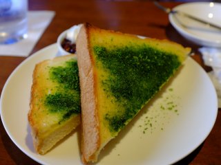 The matcha green tea toast is a savory and sweet snack.