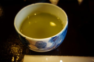 <p>ชาเขียวเป็นชาเขียว</p>