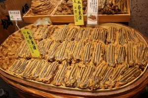 京漬物「桝悟」の代名詞でもある奈良漬け。さすがに美味だ