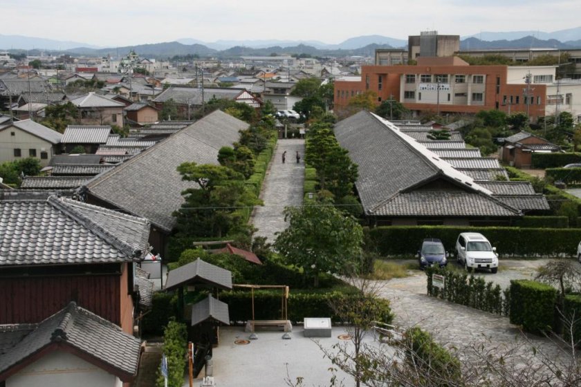 The 2 remaining rows of samurai tenement housing