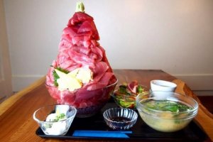 Giant bowl of maguro tuna sashimi &nbsp;
