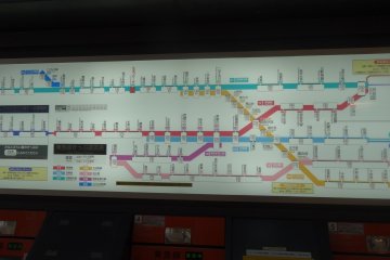 <p>Train map &ndash; predominantly in Japanese</p>