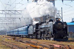 Akita's Steam Train Service