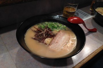 <p>My ramen at the yatai. Don&#39;t you feel hungry now?</p>