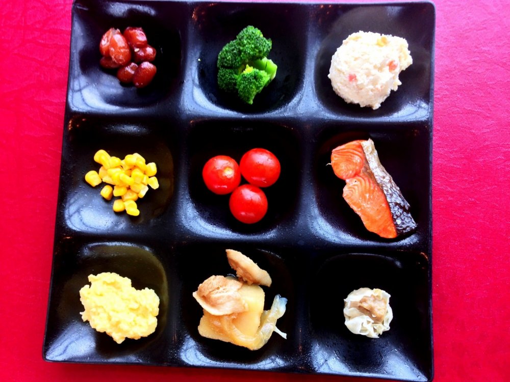 Thức dậy với những món rau, cá và hoa quả ở Kitahiroshima Classe