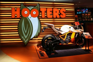 <p>The entrance with familiar logo and a pretty cool motorcycle</p>