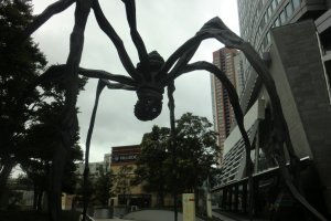 Roppongi Hills Spider - Don't be scared.