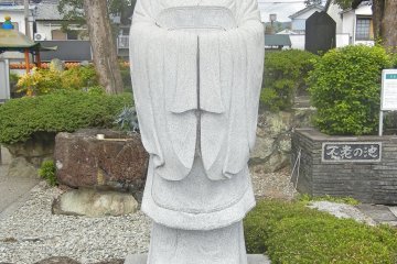 <p>Statue of Master Jofuku</p>