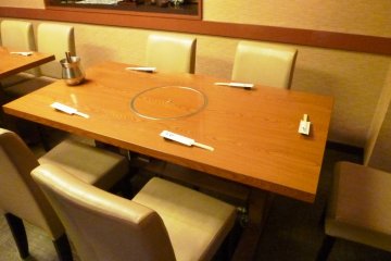 A table seat in the restaurant