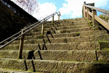 <p>Steep stairs leading up to Castle Keep Ruins</p>