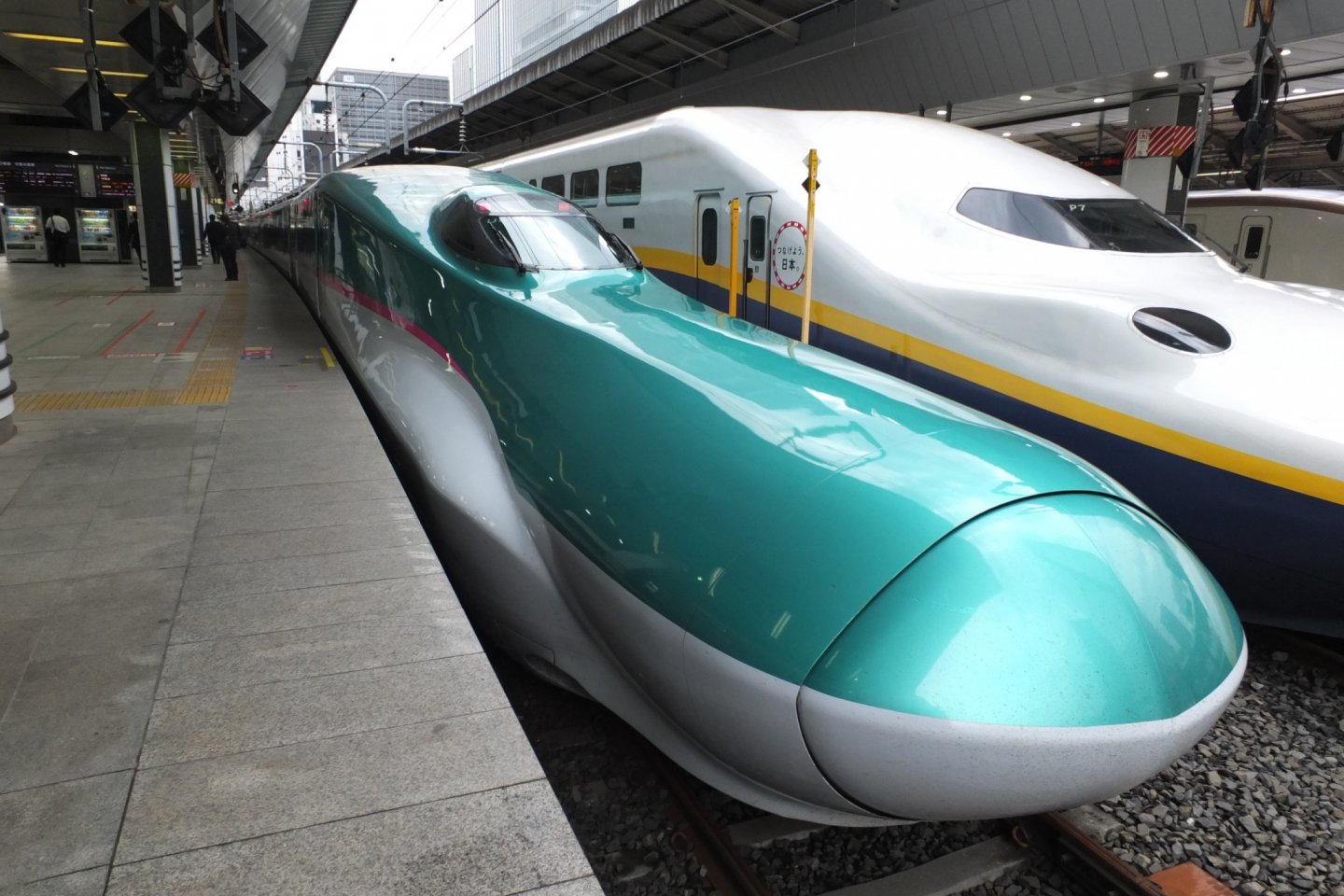 Hayabusa Shinkansen รถไฟที่เร็วที่สุดในญี่ปุ่น 320 กิโลเมตรต่อชั่วโมง