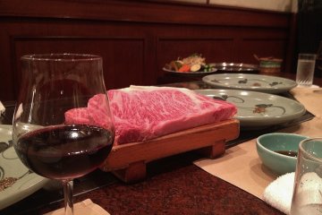 <p>Beef and red wine, the perfect pair</p>