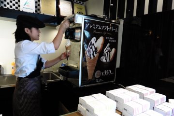 <p>Japanese soft cream made with milk from Shinshu, a nearby city</p>