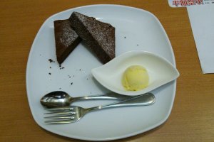 This chocolate cake with ice-cream was pleasant, but average