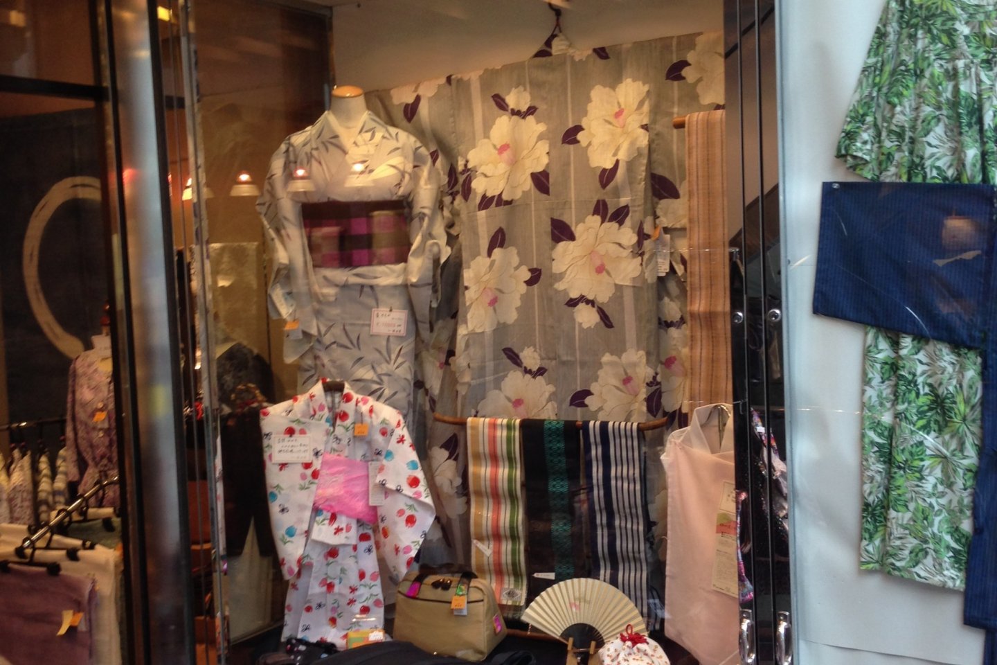 Traditional and sophisticated kimono in the window of Tsudaya.