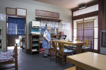 나가하마 명물로 불리는 오야꼬동이 맛있는 가게 "토리키타 지점"