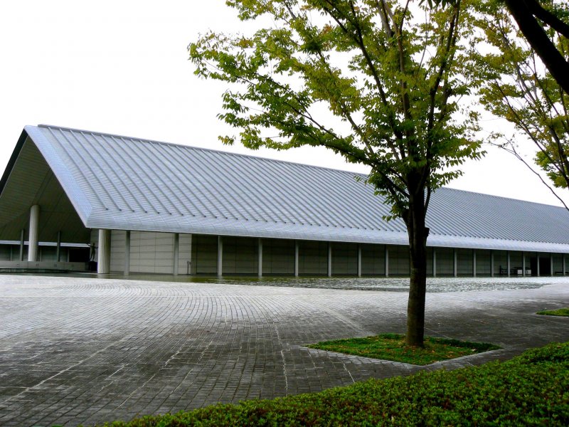 <p>The profile of the museum is very simple and elegant</p>
