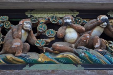 These monkey carvings represent various&nbsp;phases of human life (birth, childhood, adolescence, and so on)