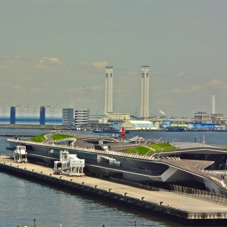 Parks in Yokohama: Osanbashi Pier