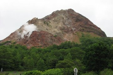 Showa-Shinzan volcano—note the smoke!