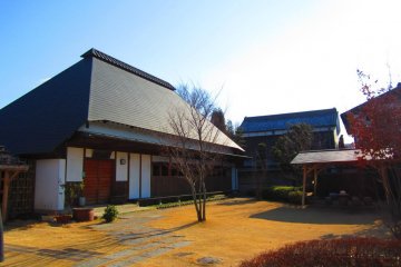 <p>สวนและอาคารของสุมุงิ โนะ ซาโตะ ที่ยูกิ</p>