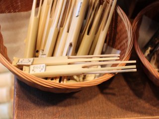 京都の味、イコール「湯豆腐」という刷り込みで、つい手を伸ばしてしまう「豆腐刺し」