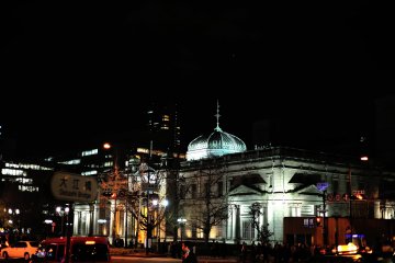 <p>The historical building of Bank of Japan Osaka Branch blended well into the surrounding illuminations</p>
