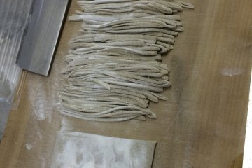 Soba noodles, freshly cut