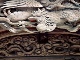 Close-up of the phoenix on the main hall