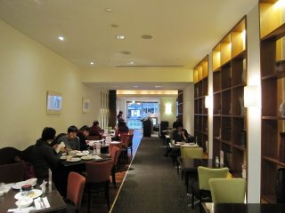 「京都ロイヤルホテル＆スパ」１階にあるレストラン「プランディア」が朝食ビュッフェの会場