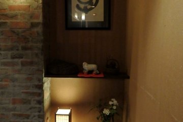 <p>There are lovely decorative items in all areas of the inn.</p>