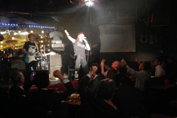 <p>The audience becomes part of the performance as everyone sings along</p>