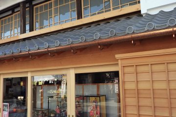 <p>A newly remodeled structure - the townspeople of Makabe are working hard, with limited resources, to retain the historic atmosphere of their town.</p>