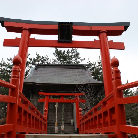 Храм Такаяма Инари