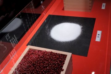 <p>The ingredients of traditional Japanese sweets - red adzuki beans, rice and sugar</p>