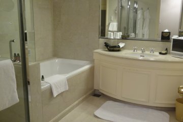 <p>The bathrooms are large and come with a range of L&#39;Occitane bath products</p>