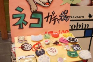 Capsule toy machine filled with handmade art &nbsp;
