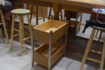 <p>Nice, tall bag boxes match the tall stools</p>
